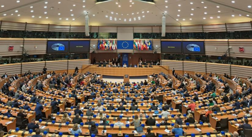 Az EP megszavazta az Ukrajnának nyújtott 90 milliárd eurós hitelcsomagot