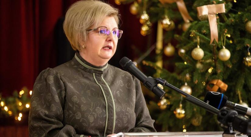 Parlamentbe tart a csalásért elítélt fideszes polgármester, román szószóló lehet