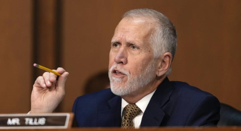 Amerikai republikánus szenátor: “Orbán Putyin bábja!”