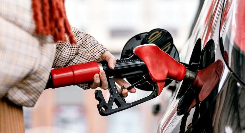 Fordulat a benzinkutakon csütörtöktől: valami megmozdult a gázolajnál, mutatjuk a friss árakat!