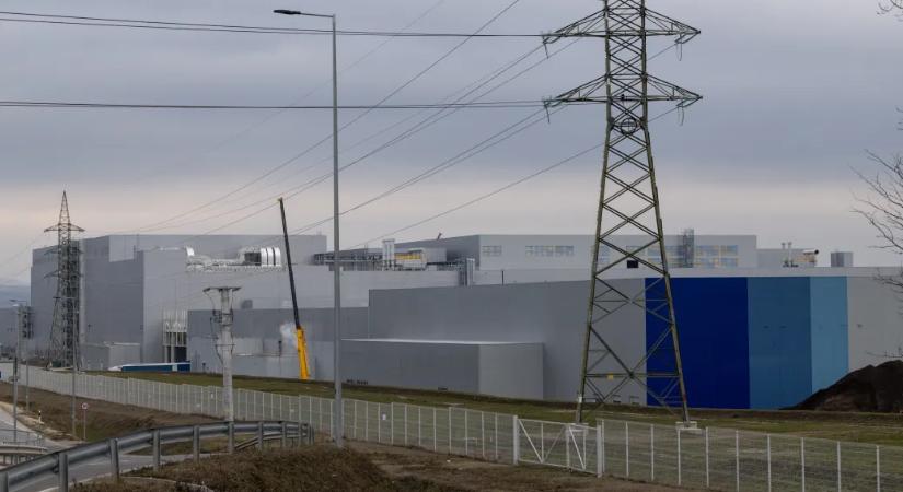 Nyomoz a rendőrség a gödi Samsung-gyár ügyében