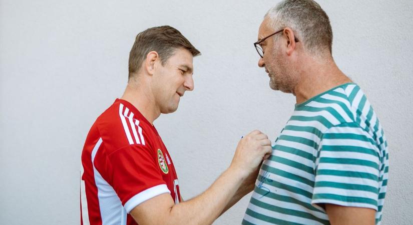 A „Mágikus Magyar” szaltózást aligha vállal Bükkszenterzsébeten