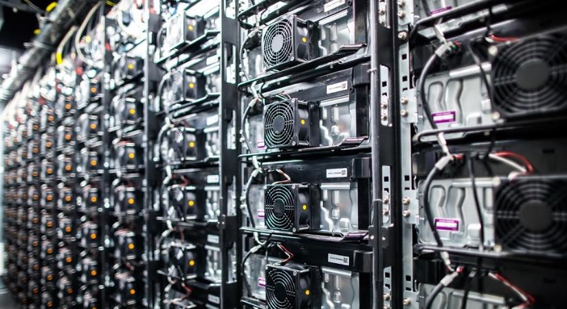 Már pályázhatnak a vállalkozók energiatárolók telepítésére, a keretösszeg 50 milliárd forint