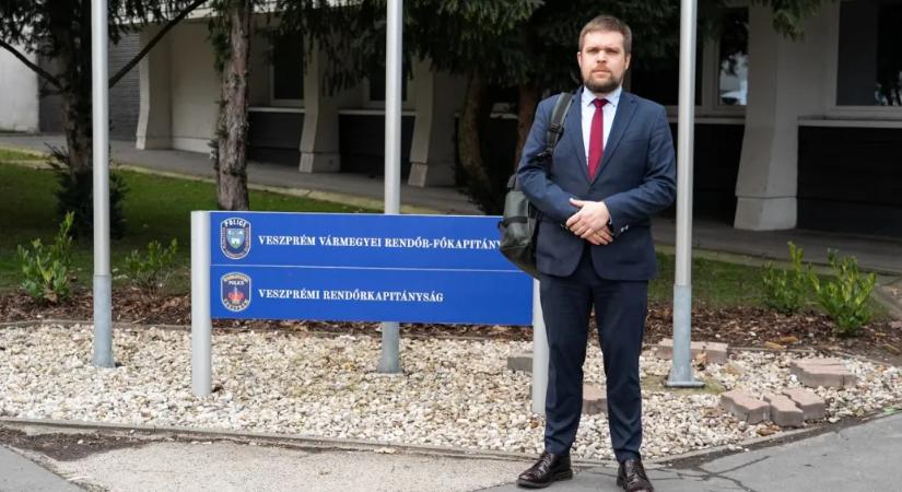 Tanúként hallgatta ki a rendőrség a győri polgármestert, aki szerint 1,7 milliárd forint tűnt el a város kasszájából
