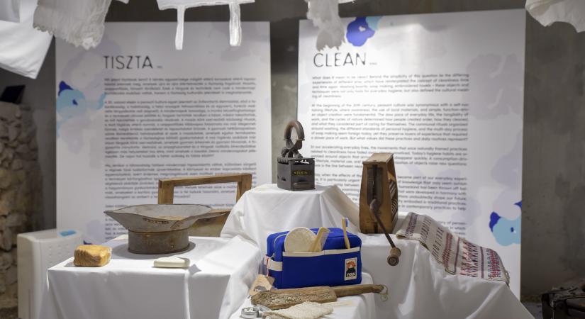 Tulipán szappanostól – új időszakos kiállítások a Hagyományok Házában