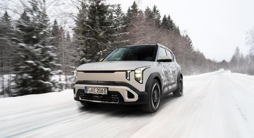 Nagy hidegben is egész jó hatótávolságot ért el a Kia EV2 prototípusa a világ egyik legnagyobb téli elektromosjármű-tesztjén