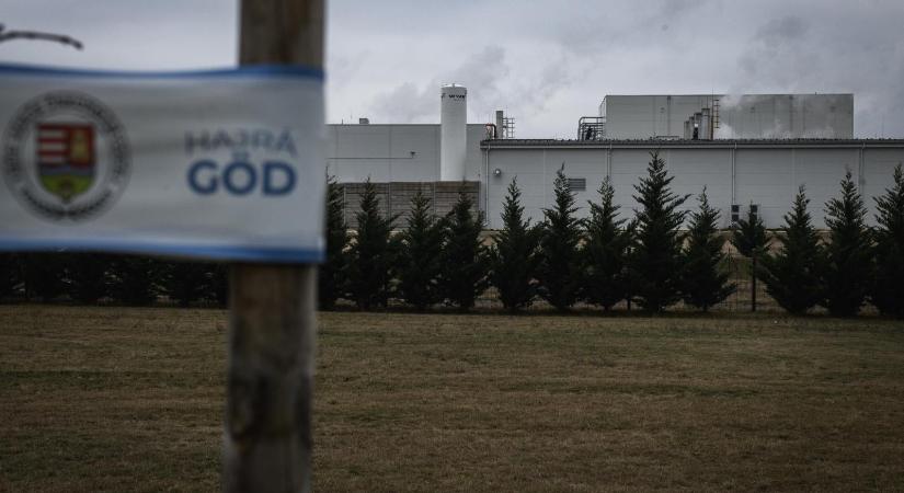 A gödi önkormányzat azt állítja, hogy semmiféle szennyeződést nem mért, amelyet a Samsung SDI-gyárhoz köthetnének