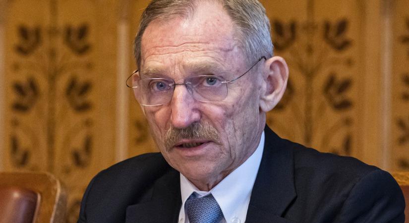 Döntött a Belügyminisztérium, fejenként 400 ezeret adnak még a választás előtt