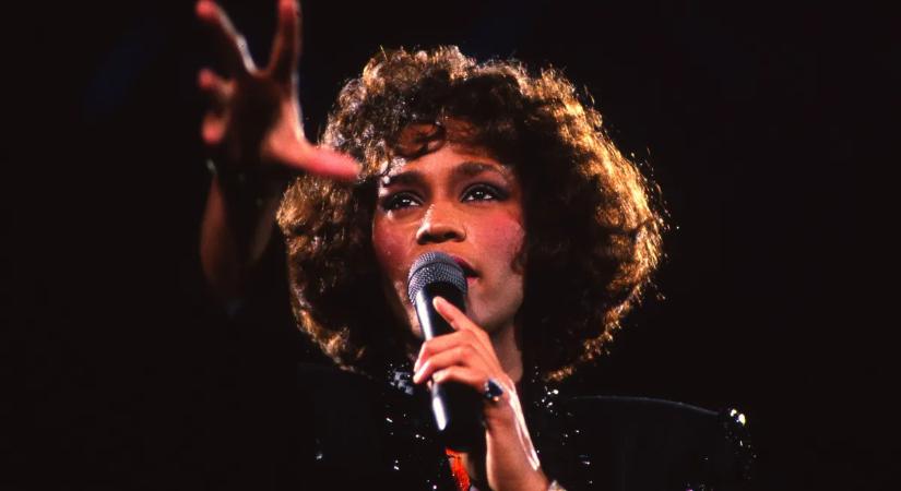 Hátborzongató, amit felfedett a világhírű énekesnő, Whitney Houston boncolása