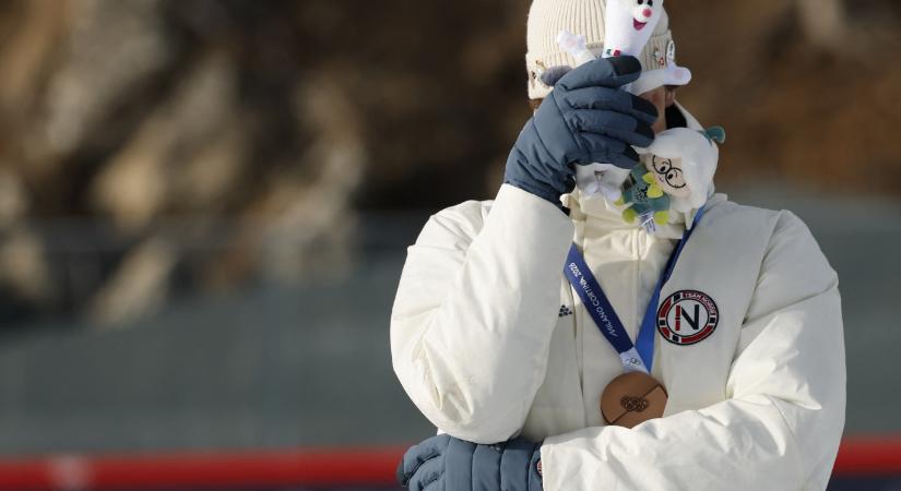 Sírva vallotta be a norvég biatlonos az olimpián, hogy megcsalta a barátnőjét, nem győzött miatta bocsánatot kérni