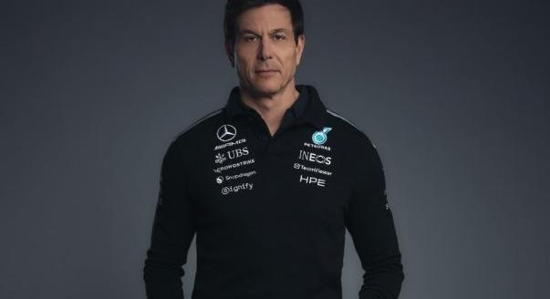 Wolff: Ha változtatnak, bajban leszünk