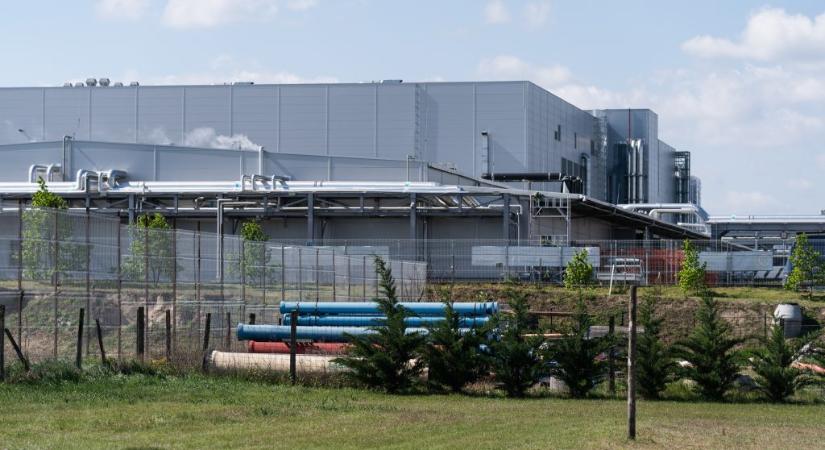 Tüntetés készülődik a gödi akkumulátor gyár ügye miatt