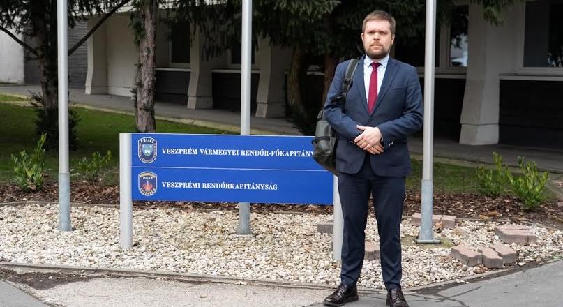 Tanúként hallgatták ki a győri polgármestert, aki 1,7 milliárd eltűnése miatt tett feljelentést a városi céggel szemben