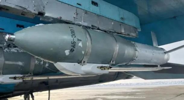 Oroszország bemutatta a modernizált UMPB-5 siklóbombát