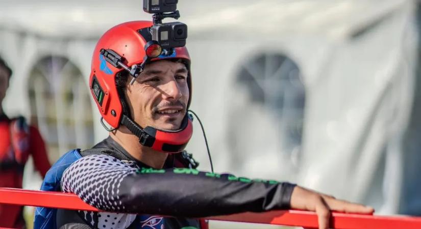Nem nyílt ki az ejtőernyője, szörnyethalt a kétszeres világbajnok extrém-sportoló