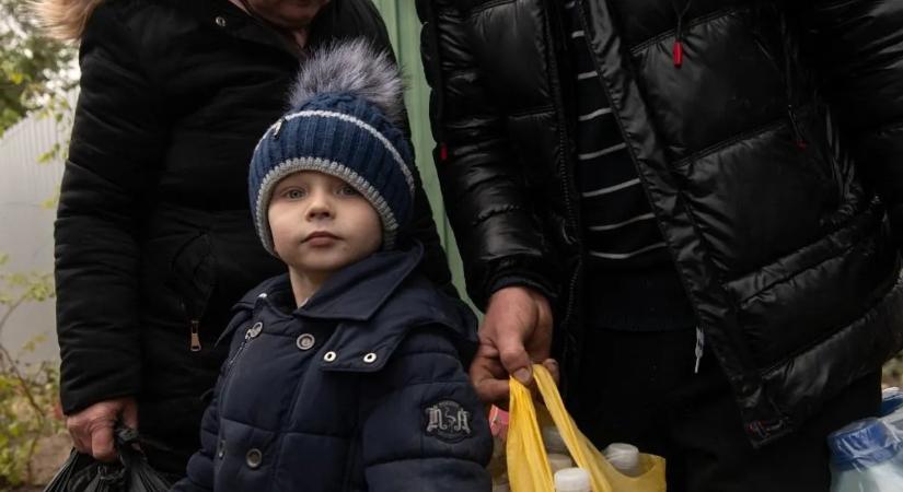 Gyermekek védelme vagy kényszer? – Kijevet bírálja Moszkva  videó