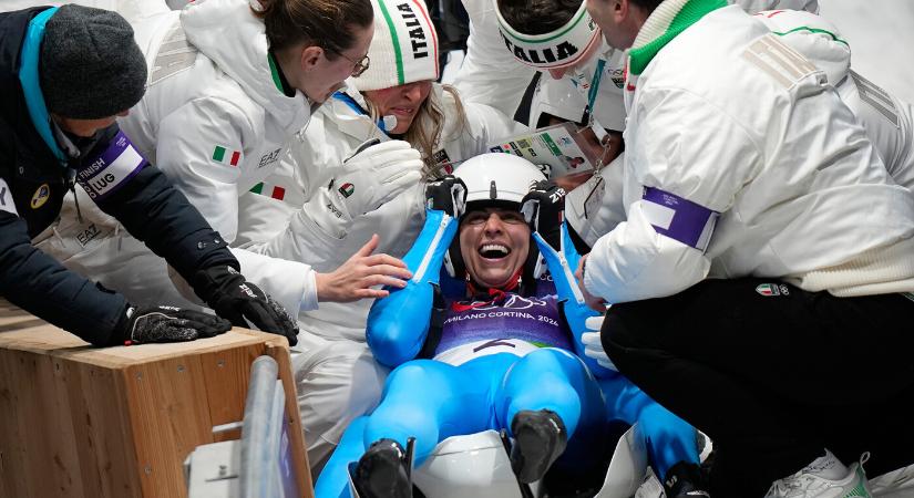 Olasz győzelem a női szánkósok most bemutatkozó kettes versenyében