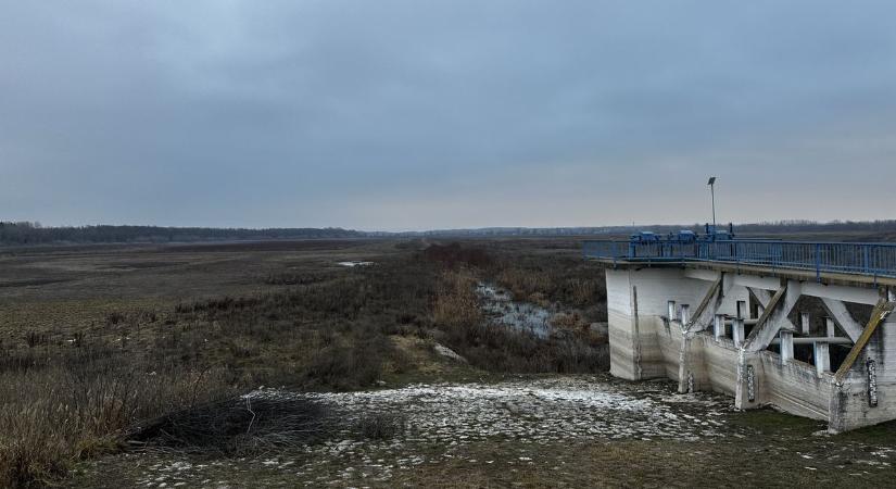 Horgászok a „sötétzöld” célkeresztben, ezúttal Pátka miatt (galéria)