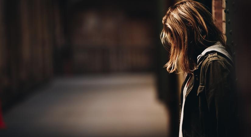 Sokkoló: így tette tönkre a drog a csodaszép nőt – Videó