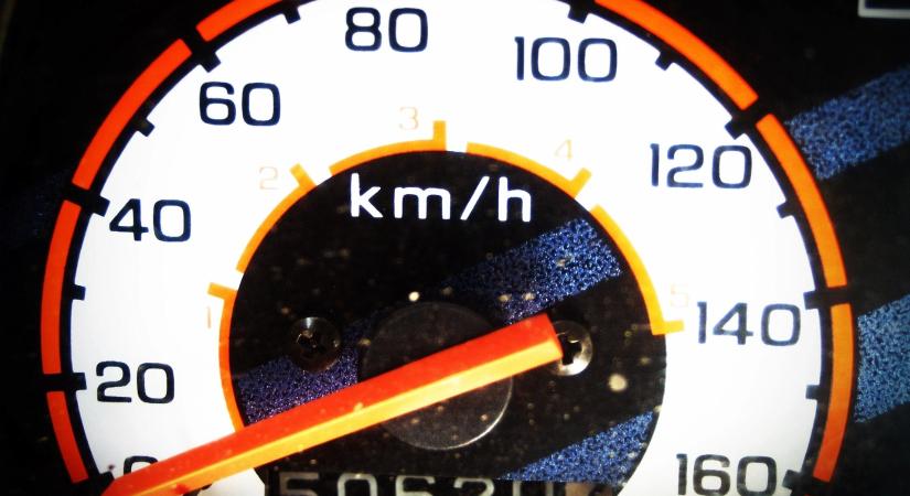 Ezeket az autómárkákat ne vedd! Visszatekerték a kilométerórákat!