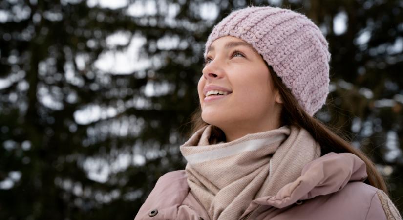 Napi horoszkóp, 2026. február 12.: Az Ikrek beszéljen a partnerével, a Rák legyen spontán