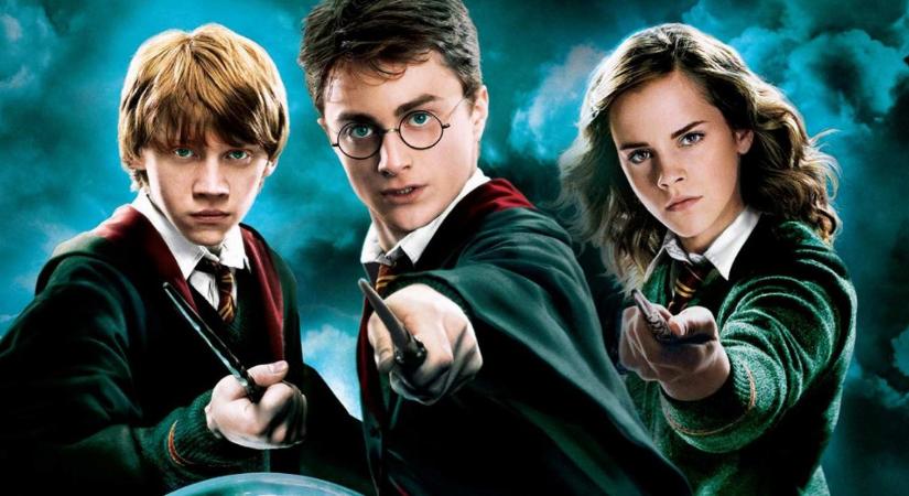 Muglik, figyelem! Pálcát fel! Harry Potter Magyarországra érkezett