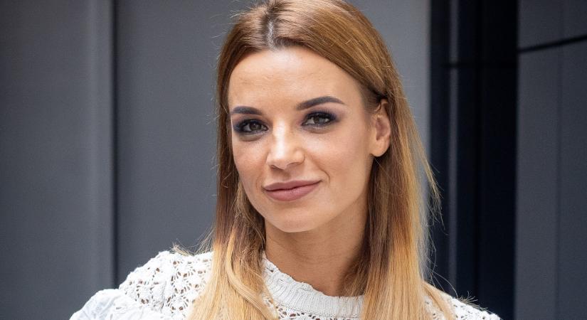 Szédítő luxusban nyaral Berki Mazsi és párja