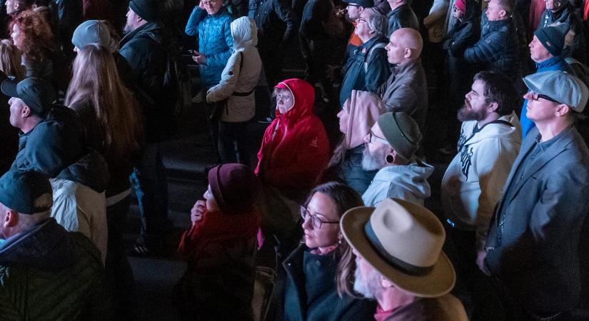 Egy hatalmas, fáradt sóhaj egész Magyarország