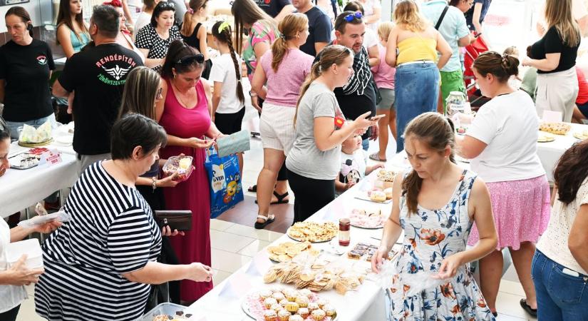 10 nappal kislánya születése után hunyt el az édesanya: Törökszentmiklós összefog a családért