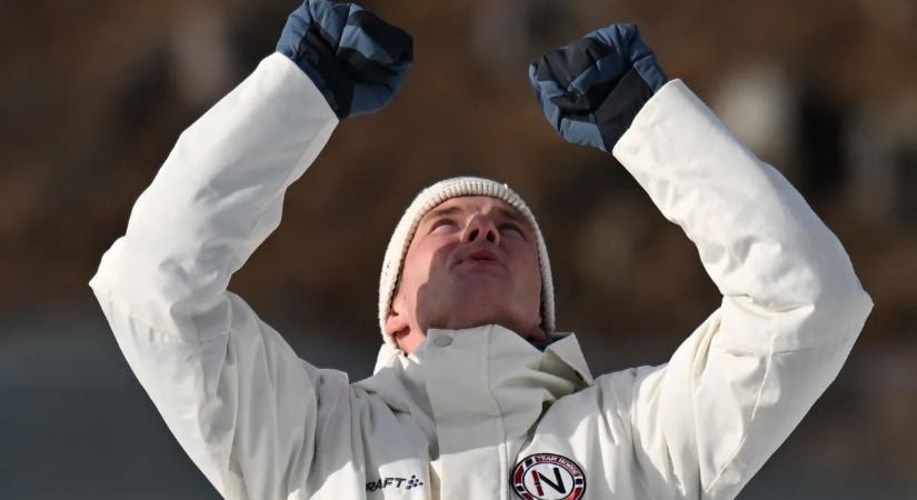„Fentről figyelt” – Könnyezve nyert az olimpiai bajnok, aki rátalált barátja holttestére