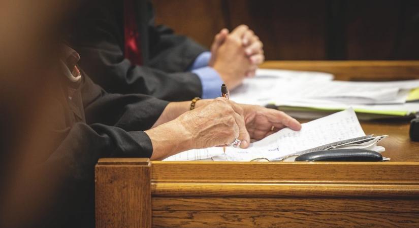 Milliókért ment közpénzből az alkudozás: jogerős ítélet született a nagymányoki vesztegetés ügyében