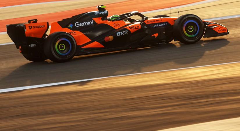 Erős rajt a teszten: Norris leggyorsabb, 112 kört futott a McLaren