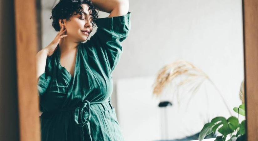 Elegáns Valentin-napi szettek L-es méretre: szerelmeseknek és szingliknek is garantált a bókáradat