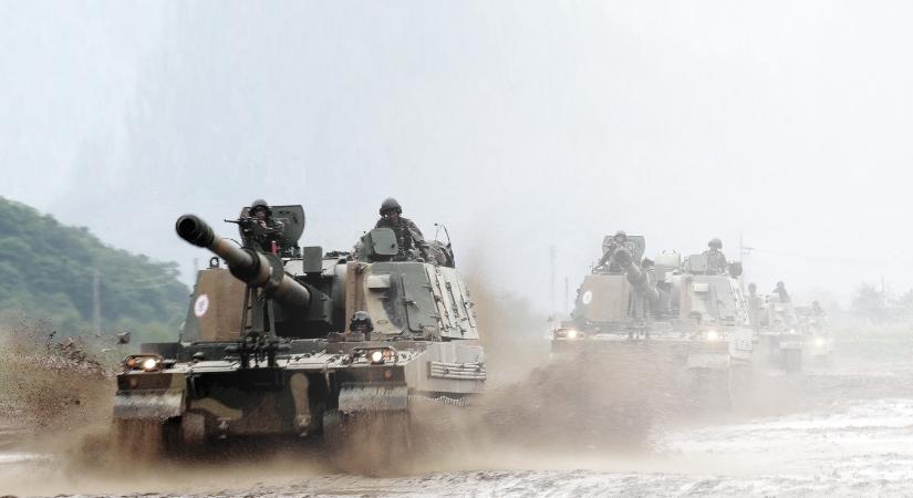 Épül a dél-koreaiak romániai fegyvergyára