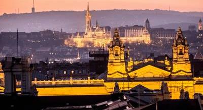 Hétvégi programajánló: Budapest Central European Fashion Week, Valentin-napi görkoris buli, vintage vásár