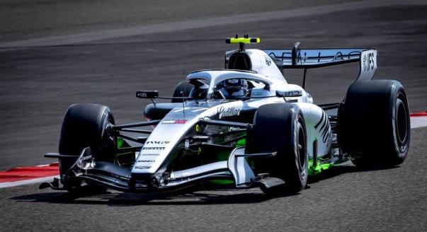 ÉLŐ: Az F1-es bahreini teszt második napja