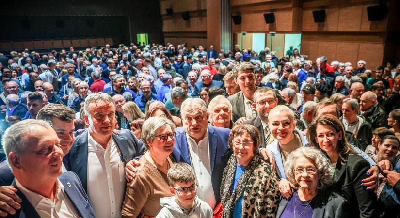 A béke és a gazdasági stabilitás a választás tétje (videó)
