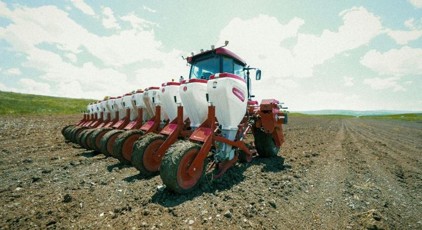 Újabb őrület: ez komoly pluszterhet hozhat a gazdáknak