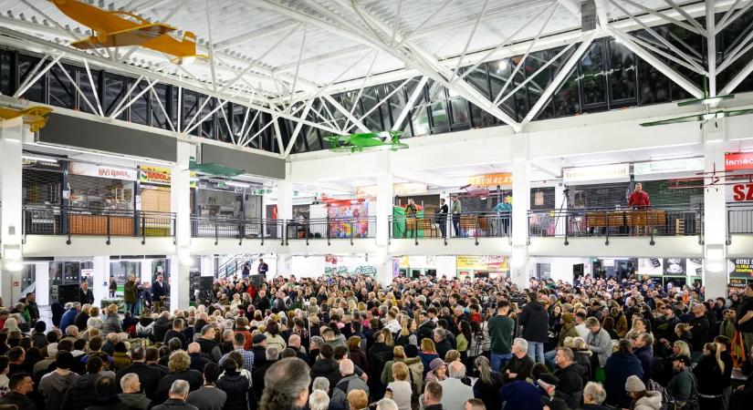 A Tisza Párt ismét fizetett provokátorokat küldött