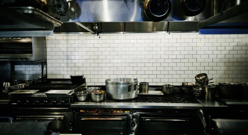 Korán örültek a vendéglátósok: tömegeknek nem jár a kormány 100 milliárdos támogatásából