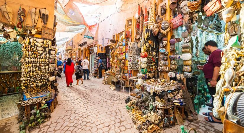 Ezek voltak a világ legbarátságtalanabb országai 2025-ben – Ahol a hátuk közepére sem kívánnak a helyiek