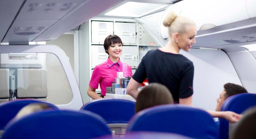 Kényelmesebben utazhatunk a fapados légitársaság összes járatán mostantól