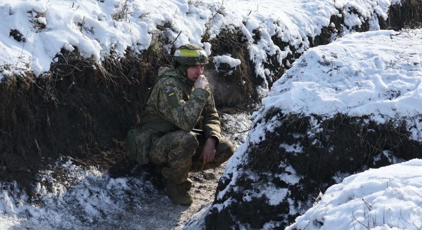 „Ha nem vagy száraz, meghalsz” – Így tartják melegen magukat az ukrán katonák a hideg árkokban