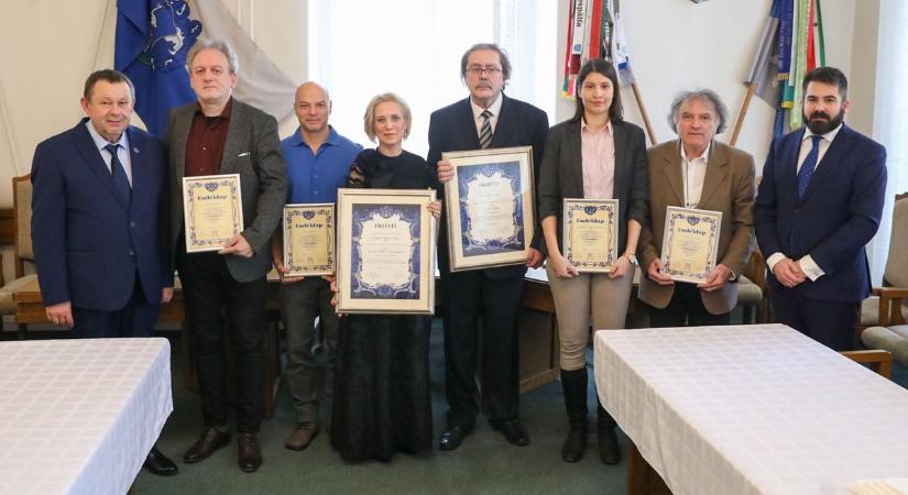 Dr. Lőcsei Zoltán kapta az Év Vasi Embere 2025 díjat