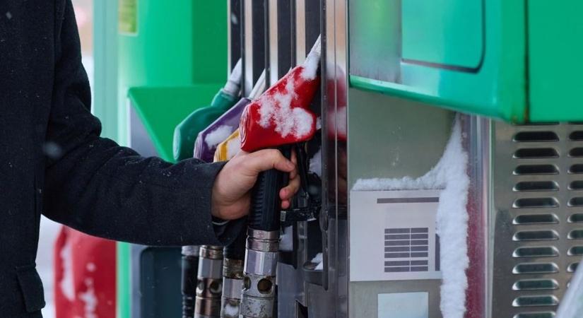 Még ma menjen el tankolni, ha benzines autója van