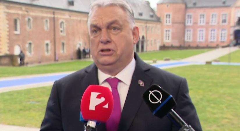 Orbán gyorsan elvitte a show-t Gulyás Gergely elől