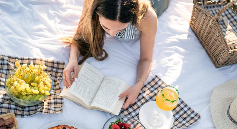 Ezeket muszáj elovasnod: 7 könyv, ami miatt nagyon várjuk a tavaszt