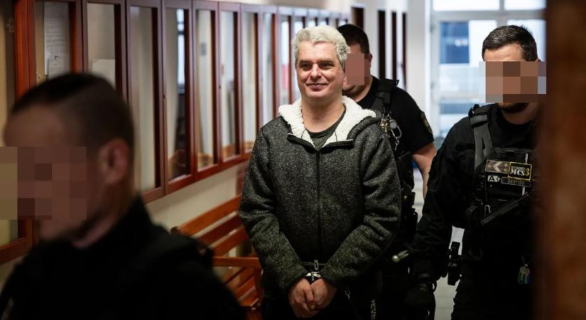 Ma bíróság elé állt a Till Tamás meggyilkolásával vádolt F. János