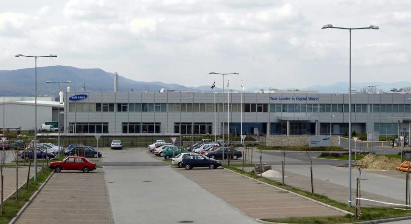 Telex: A kormánytól várta a Samsung, hogy hallgattassa el az Átlátszót