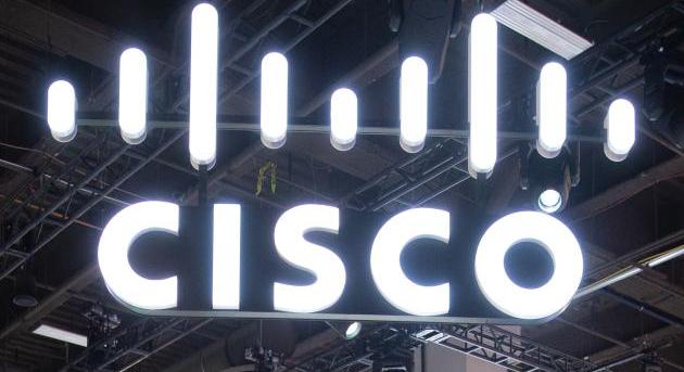 Szorgosan szedegeti a morzsákat és árat emel a Cisco